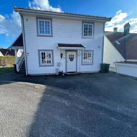 Appartement Super Fresh With Garden Wifi Ev Carger *