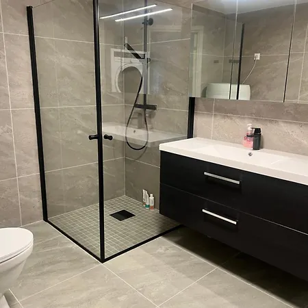 Super Fresh With Garden Wifi Ev Carger *