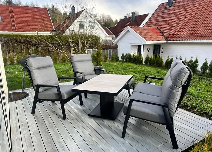 Super Fresh With Garden Wifi Ev Carger Nøtterøy